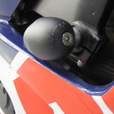 GB RACING BULLET FRAME SLIDER RIGHT HAND SIDE SUZUKI GSXR1000 K5-K8 - RACE image