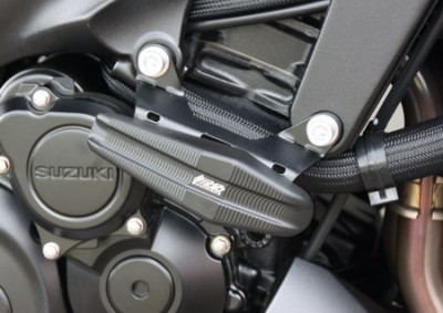 1 PAIR GSG PROTECTORS, SUZUKI GSXS1000 2015 ON, NO MODIFICATIONS REQUIRED image